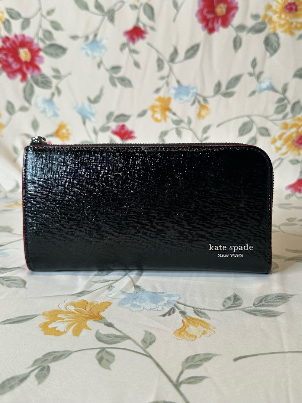 KATE SPADE DEVIN GLITTER EDGED ZIP-AROUND CONTINENTAL WALLET